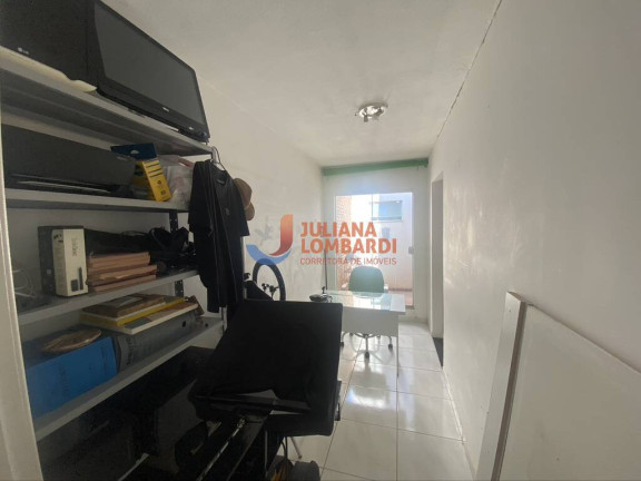 Imagem Casa com 3 Quartos à Venda, 240 m² em Maria Luiza - Cascavel Imagem Casa com 3 Quartos à Venda, 240 m² em Maria Luiza - Cascavel