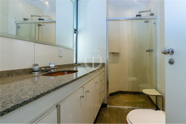 Imagem Apartamento com 3 Quartos à Venda, 200 m² em Campo Belo - São Paulo