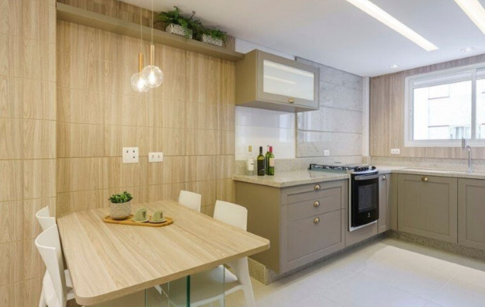 Imagem Imóvel com 3 Quartos à Venda, 122 m² em Juvevê - Curitiba Imagem Imóvel com 3 Quartos à Venda, 122 m² em Juvevê - Curitiba