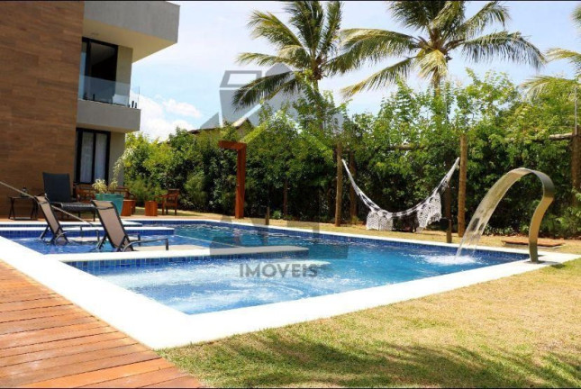 Imagem Casa com 7 Quartos à Venda, 362 m² em Guarajuba - Camaçari