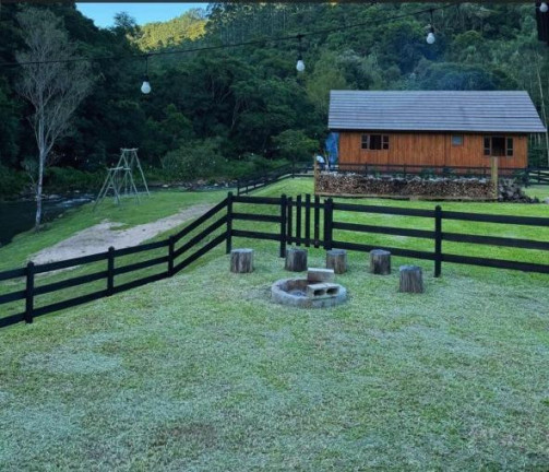 Imagem Imóvel com 2 Quartos à Venda, 100 m² em Vargem Do Cedro - São Martinho