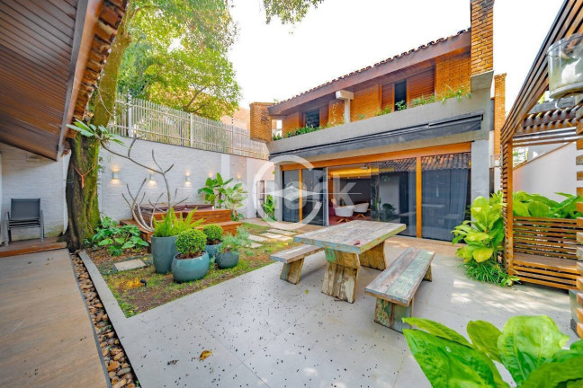Imagem Casa com 4 Quartos para Alugar, 418 m² em Jardim Paulistano - São Paulo Imagem Casa com 4 Quartos para Alugar, 418 m² em Jardim Paulistano - São Paulo
