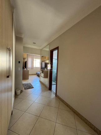 Imagem Casa com 3 Quartos à Venda, 300 m² em Jardim América - Cariacica