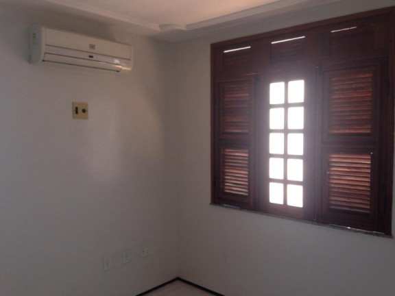 Imagem Imóvel com 4 Quartos à Venda, 144 m² em Parangaba - Fortaleza Imagem Imóvel com 4 Quartos à Venda, 144 m² em Parangaba - Fortaleza