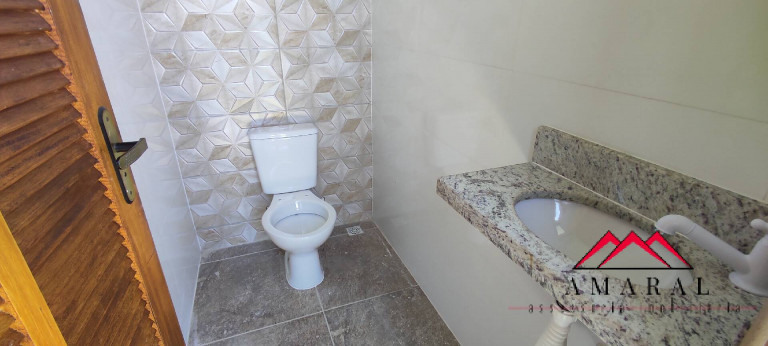 Imagem Casa com 2 Quartos à Venda, 240 m² em Jardim Atlântico Central (itaipuaçu) - Maricá Imagem Casa com 2 Quartos à Venda, 240 m² em Jardim Atlântico Central (itaipuaçu) - Maricá
