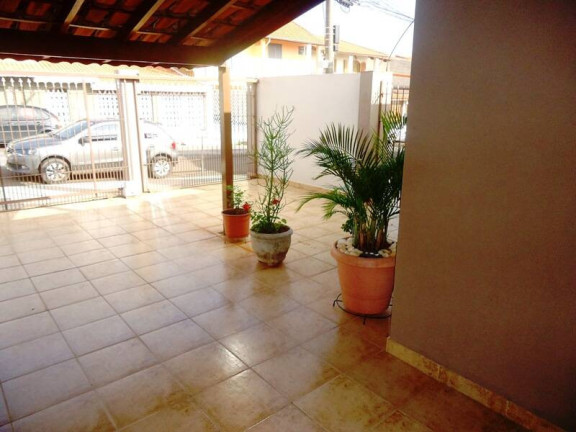 Imagem Casa com 3 Quartos à Venda, 260 m² em Itatiba Imagem Casa com 3 Quartos à Venda, 260 m² em Itatiba
