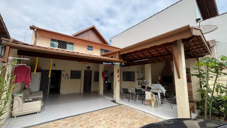 Imagem Casa com 3 Quartos à Venda, 100 m² em Perequê Açu - Ubatuba