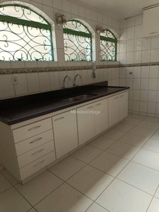 Imagem Casa com 4 Quartos à Venda ou Locação, 336 m² em Jardim Santa Rosália - Sorocaba Imagem Casa com 4 Quartos à Venda ou Locação, 336 m² em Jardim Santa Rosália - Sorocaba
