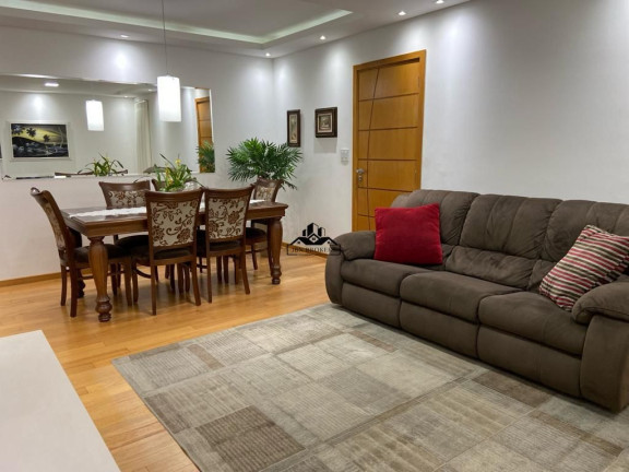 Apartamento com 3 Quartos à Venda, 173 m² em Vila Bastos - Santo André