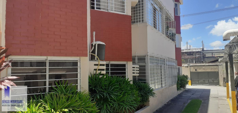 Imagem Apartamento com 3 Quartos à Venda, 85 m² em Piedade - Jaboatão Dos Guararapes Imagem Apartamento com 3 Quartos à Venda, 85 m² em Piedade - Jaboatão Dos Guararapes