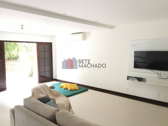 Imagem Casa com 4 Quartos à Venda, 204 m² em Alto - Teresópolis
