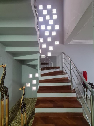 Imagem Casa com 4 Quartos à Venda, 360 m² em Alphaville - Santana De Parnaíba Imagem Casa com 4 Quartos à Venda, 360 m² em Alphaville - Santana De Parnaíba