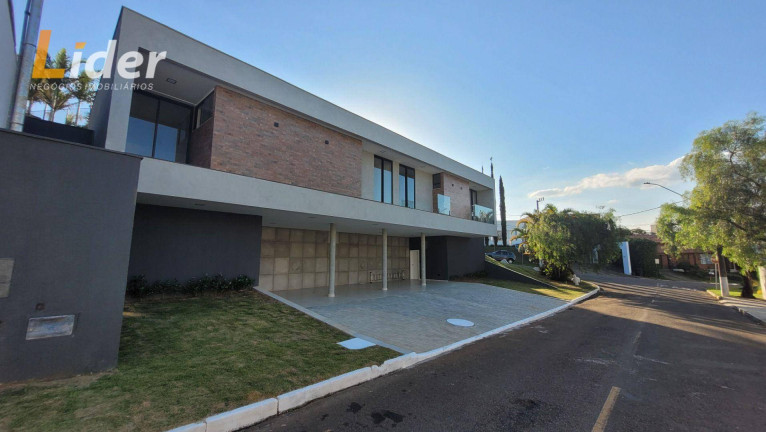 Imagem Casa com 4 Quartos à Venda, 450 m² em Spina Ville - Juiz De Fora