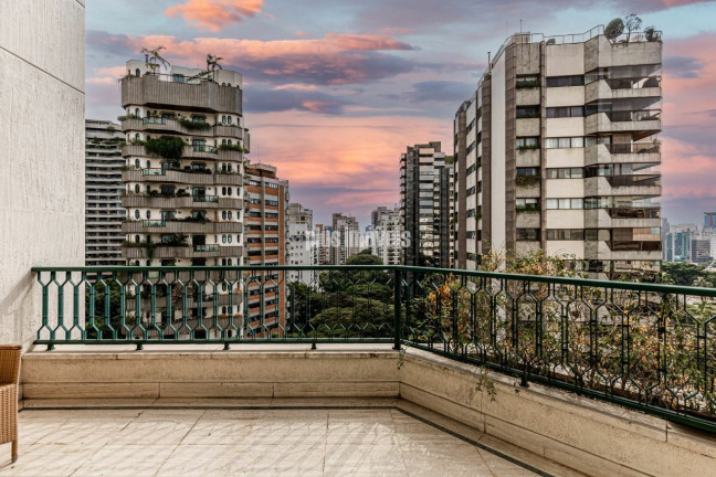 Imagem Apartamento com 5 Quartos à Venda, 616 m² em Vila Nova Conceição - São Paulo Imagem Apartamento com 5 Quartos à Venda, 616 m² em Vila Nova Conceição - São Paulo