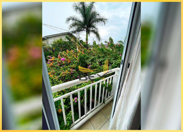 Imagem Casa com 3 Quartos à Venda, 97 m² em Jardim Regina Alice - Barueri Imagem Casa com 3 Quartos à Venda, 97 m² em Jardim Regina Alice - Barueri