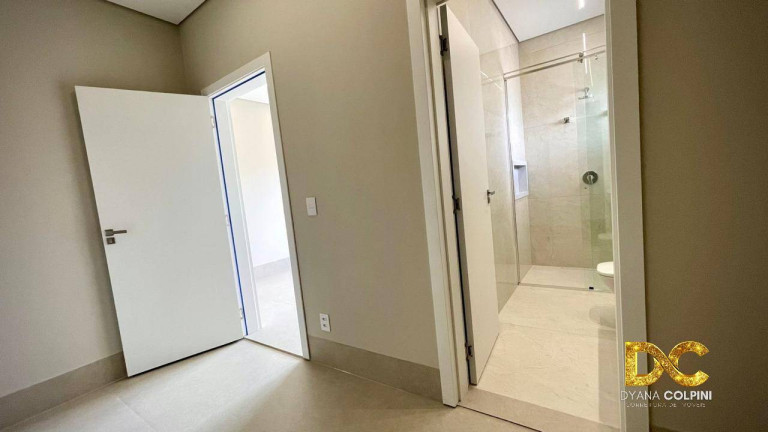 Imagem Casa de Condomínio com 4 Quartos à Venda, 393 m² em Condomínio Florais Itália - Cuiabá Imagem Casa de Condomínio com 4 Quartos à Venda, 393 m² em Condomínio Florais Itália - Cuiabá