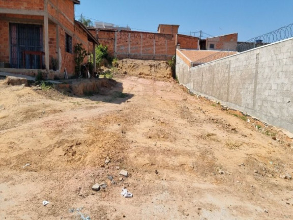 Terreno à Venda, 300 m² em Jardim São Judas Tadeu - Campinas