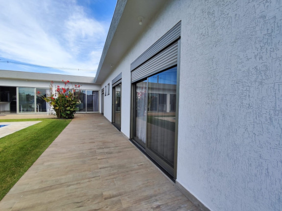 Imagem Casa com 3 Quartos à Venda, 308 m² em Torninos - Cesário Lange Imagem Casa com 3 Quartos à Venda, 308 m² em Torninos - Cesário Lange