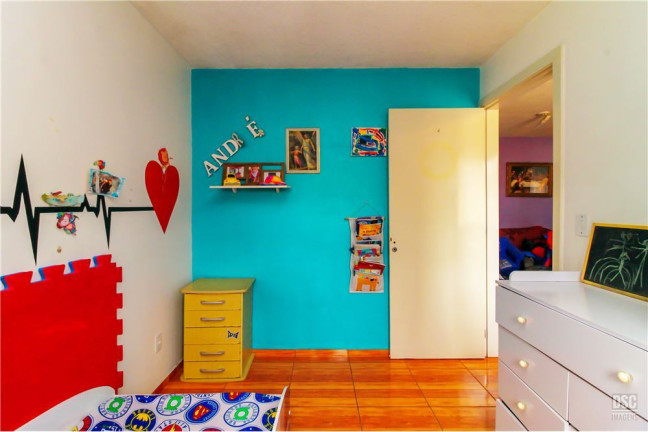 Imagem Imóvel com 2 Quartos à Venda, em Hípica - Porto Alegre Imagem Imóvel com 2 Quartos à Venda, em Hípica - Porto Alegre