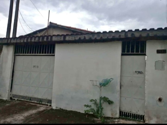 Casa com 2 Quartos à Venda, 90 m² em Castolira - Pindamonhangaba