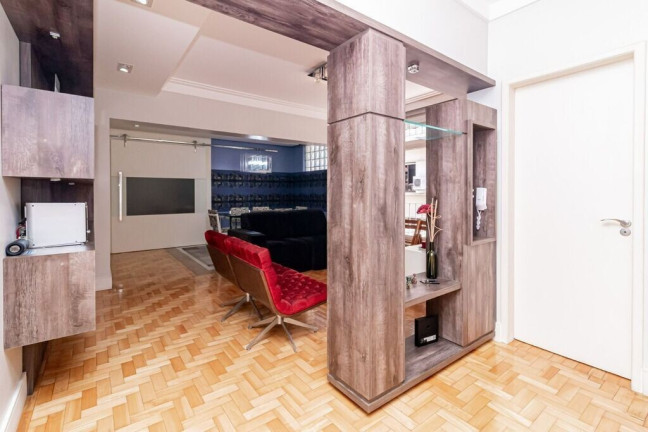 Imagem Apartamento com 3 Quartos à Venda, 110 m² em Moinhos De Vento - Porto Alegre Imagem Apartamento com 3 Quartos à Venda, 110 m² em Moinhos De Vento - Porto Alegre