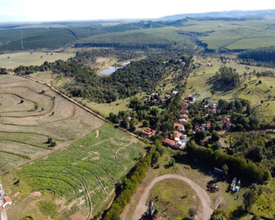 Imagem Chácara à Venda, 5.000 m² em Vale Da Castelo - Pardinho Imagem Chácara à Venda, 5.000 m² em Vale Da Castelo - Pardinho