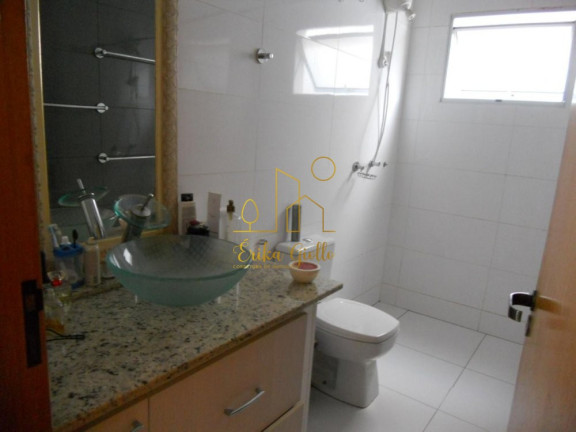 Imagem Casa com 5 Quartos à Venda, 241 m² em Medeiros - Jundiaí Imagem Casa com 5 Quartos à Venda, 241 m² em Medeiros - Jundiaí