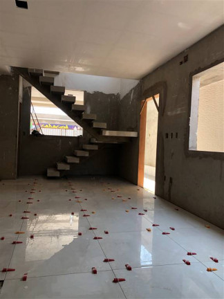 Imagem Sobrado com 3 Quartos à Venda, 152 m² em Tupi - Praia Grande Imagem Sobrado com 3 Quartos à Venda, 152 m² em Tupi - Praia Grande
