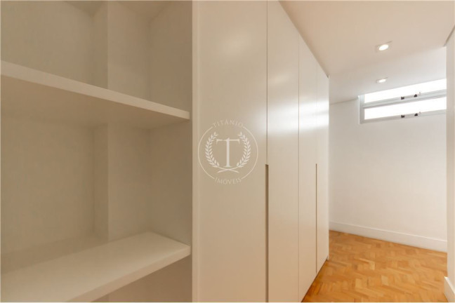 Imagem Apartamento com 3 Quartos à Venda, 198 m² em Itaim Bibi - São Paulo Imagem Apartamento com 3 Quartos à Venda, 198 m² em Itaim Bibi - São Paulo
