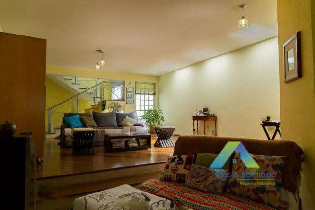 Imagem Casa com 3 Quartos à Venda, 262 m² em Saúde - São Paulo Imagem Casa com 3 Quartos à Venda, 262 m² em Saúde - São Paulo