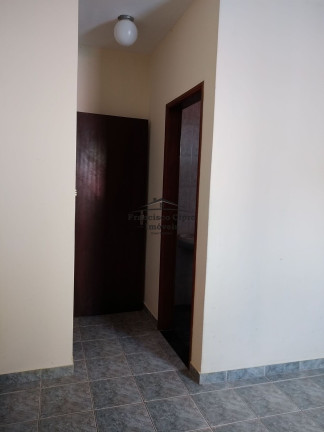 Imagem Casa com 4 Quartos à Venda, 185 m² em Beira Rio - Guaratinguetá Imagem Casa com 4 Quartos à Venda, 185 m² em Beira Rio - Guaratinguetá