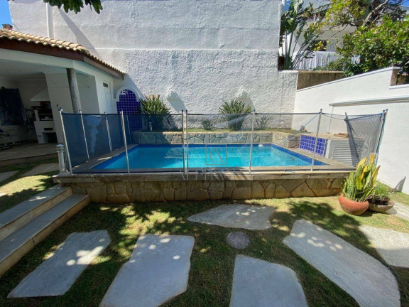 Imagem Casa com 3 Quartos à Venda, 333 m² em Alphaville 04 - Santana De Parnaíba Imagem Casa com 3 Quartos à Venda, 333 m² em Alphaville 04 - Santana De Parnaíba
