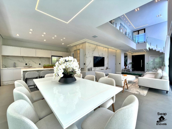Imagem Casa com 5 Quartos à Venda, em Riviera - Bertioga Imagem Casa com 5 Quartos à Venda, em Riviera - Bertioga