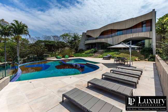 Imagem Casa de Condomínio com 5 Quartos à Venda, em Chácaras Alpina - Valinhos Imagem Casa de Condomínio com 5 Quartos à Venda, em Chácaras Alpina - Valinhos
