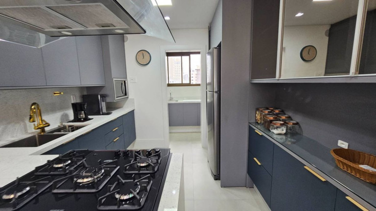 Apartamento com 4 Quartos à Venda, 138 m² em Centro - Balneário Camboriú