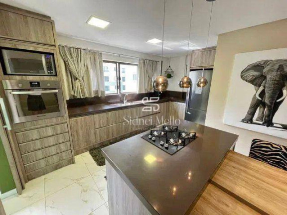 Imagem Apartamento com 3 Quartos à Venda, 223 m² em Quadra Mar Centro - Balneário Camboriú