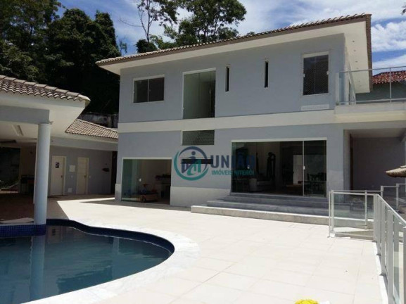 Imagem Casa com 4 Quartos à Venda, 400 m² em Pendotiba - Niterói Imagem Casa com 4 Quartos à Venda, 400 m² em Pendotiba - Niterói