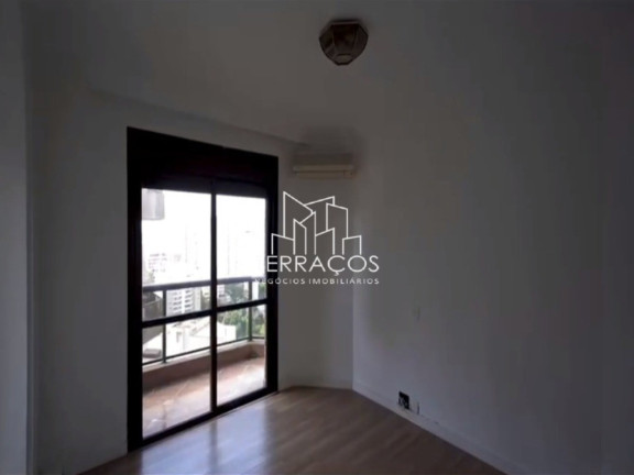 Imagem Imóvel com 4 Quartos à Venda, 592 m² em Vila Andrade - São Paulo Imagem Imóvel com 4 Quartos à Venda, 592 m² em Vila Andrade - São Paulo