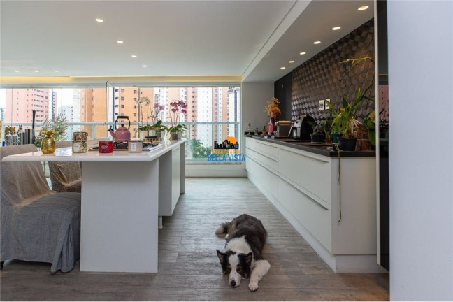 Imagem Apartamento com 4 Quartos à Venda,  em Moema - São Paulo