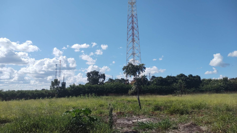Imagem Chácara para Alugar, 1 m² em área Rural De Uberlândia - Uberlândia Imagem Chácara para Alugar, 1 m² em área Rural De Uberlândia - Uberlândia