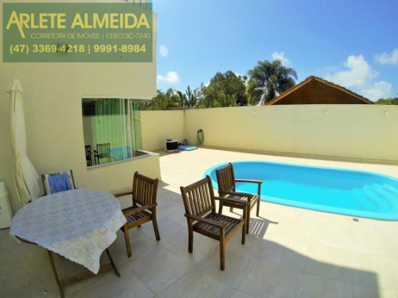 Imagem Casa com 3 Quartos à Venda, 400 m² em Centro - Porto Belo Imagem Casa com 3 Quartos à Venda, 400 m² em Centro - Porto Belo
