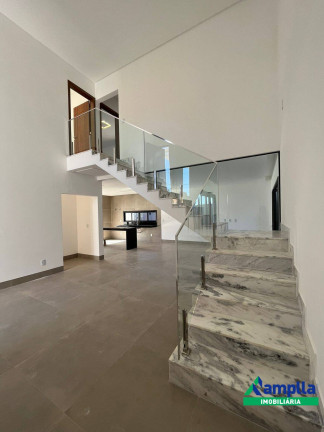 Imagem Casa com 4 Quartos à Venda, 328 m² em Jardins Bolonha - Senador Canedo Imagem Casa com 4 Quartos à Venda, 328 m² em Jardins Bolonha - Senador Canedo