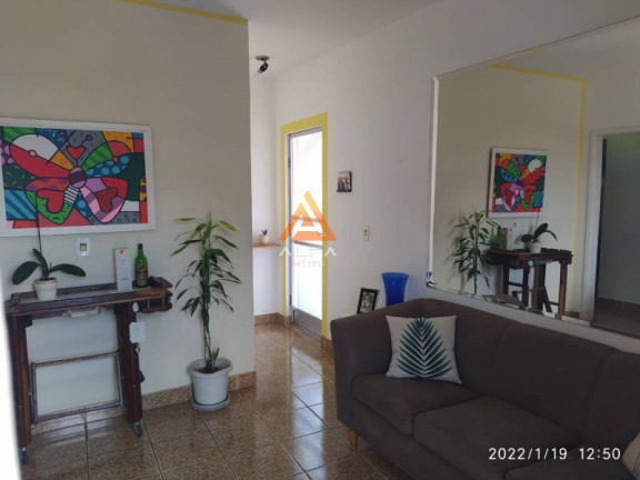 Imagem Casa com 2 Quartos à Venda, 75 m² Imagem Casa com 2 Quartos à Venda, 75 m²