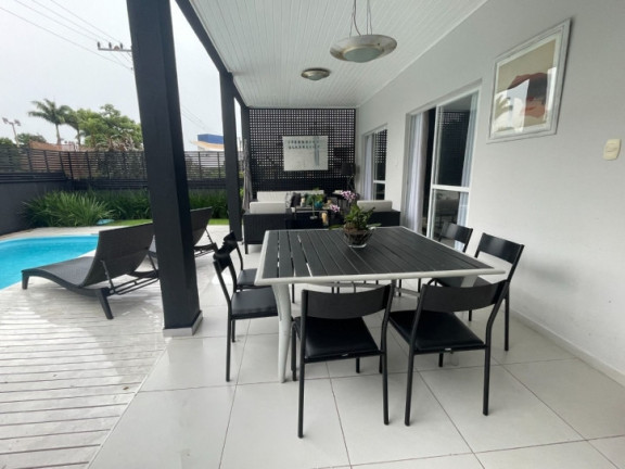 Imagem Casa com 4 Quartos à Venda, 510 m² em Jurerê - Florianópolis