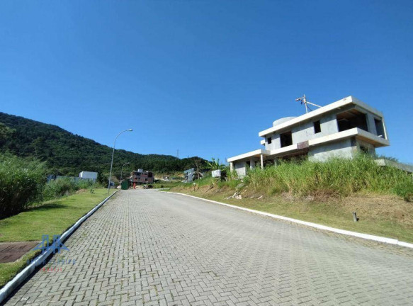 Imagem Terreno à Venda, 450 m² em Itacorubi - Florianópolis Imagem Terreno à Venda, 450 m² em Itacorubi - Florianópolis