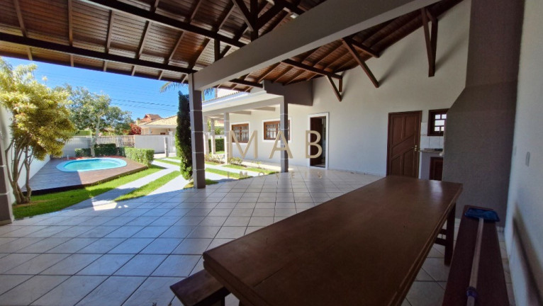 Imagem Casa com 4 Quartos à Venda, 240 m² em Ingleses - Florianópolis