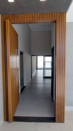 Imagem Casa com 3 Quartos à Venda, 457 m² em Condomínio Florais Itália - Cuiabá Imagem Casa com 3 Quartos à Venda, 457 m² em Condomínio Florais Itália - Cuiabá