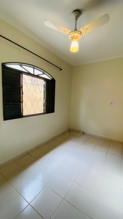Imagem Casa com 4 Quartos à Venda, 162 m² em Jardim São José - Ribeirão Preto Imagem Casa com 4 Quartos à Venda, 162 m² em Jardim São José - Ribeirão Preto