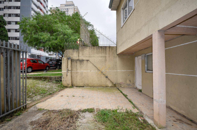 Imagem Sobrado com 3 Quartos à Venda, 117 m² em Cristo Rei - Curitiba Imagem Sobrado com 3 Quartos à Venda, 117 m² em Cristo Rei - Curitiba