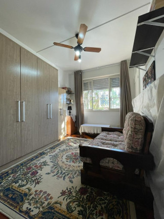 Imagem Imóvel com 3 Quartos à Venda, em Petrópolis - Porto Alegre Imagem Imóvel com 3 Quartos à Venda, em Petrópolis - Porto Alegre